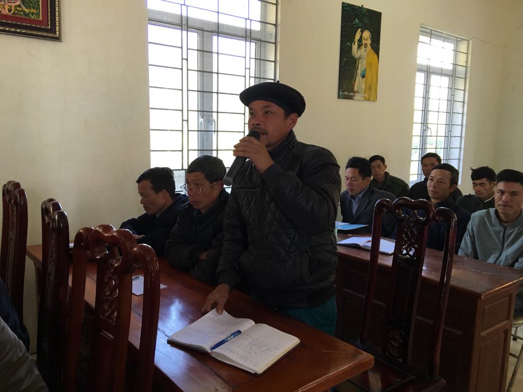Cử tri xã Bản Giang phát biểu ý kiến